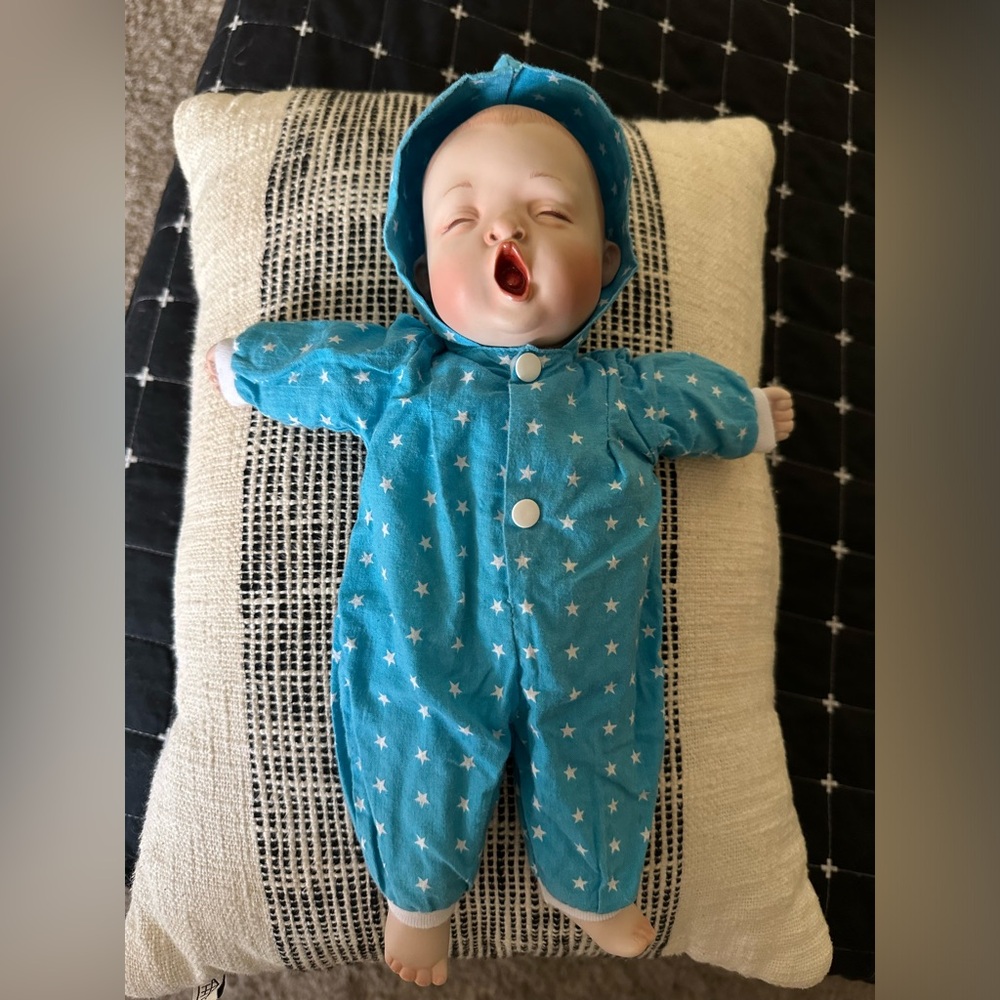 Ashton-Drake Yolanda's Lullaby Babies Twinkle Twinkle Joey Doll